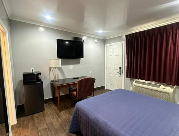 Travelers INN hotel detail image 2