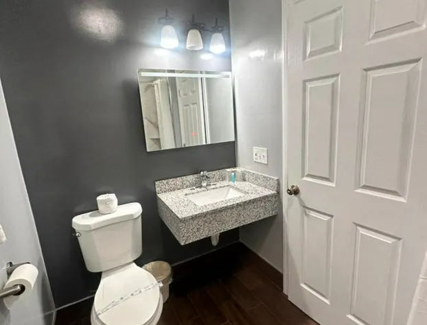 Travelers INN hotel detail image 3