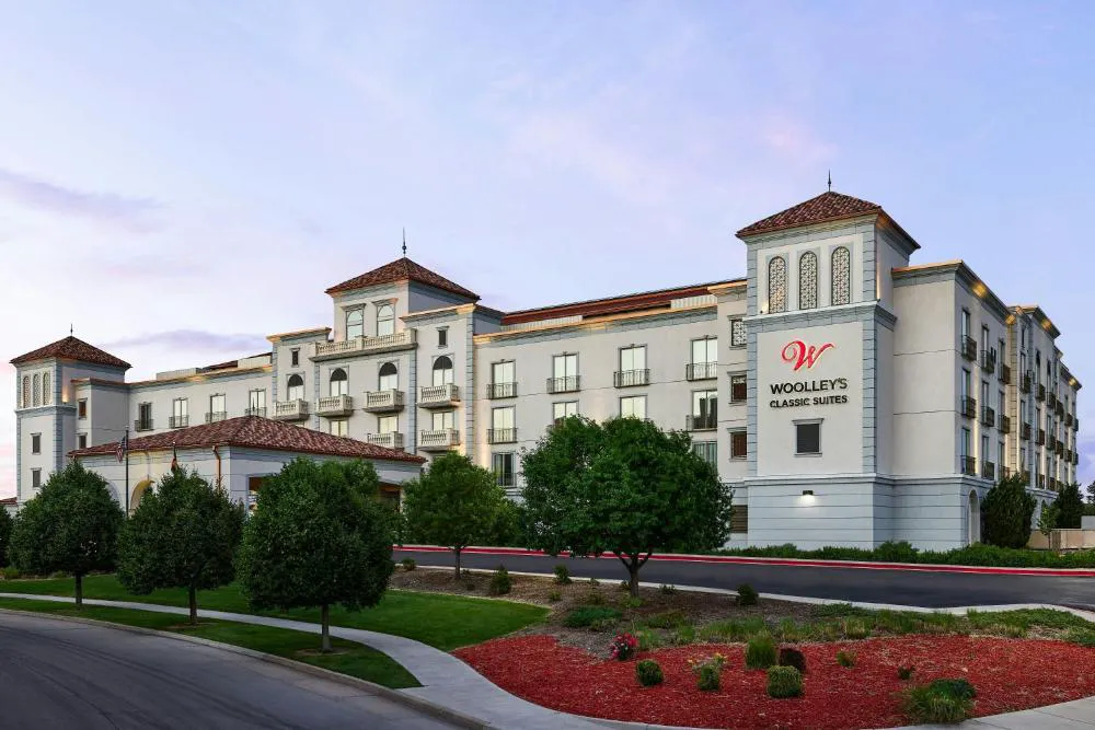 Woolley’s Classic Suites hotel hero