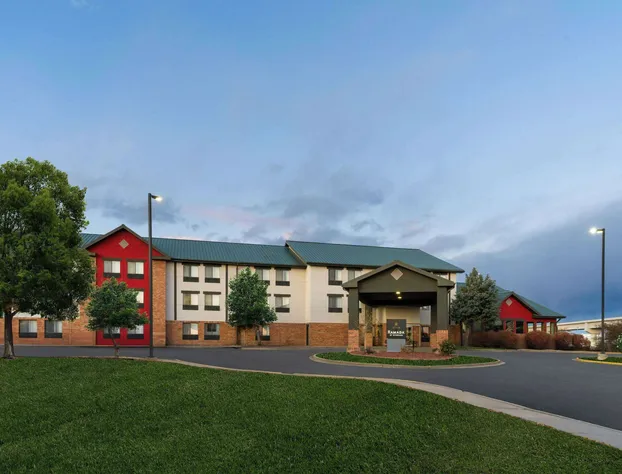 SYLO Hotel Denver Airport, a Ramada by Wyndham hotel detail image 1