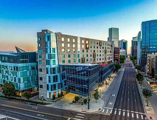 The Art Hotel Denver, Curio Collection by Hilton hotel detail image 2
