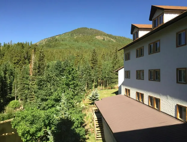 Monarch Mountain Lodge hotel detail image 1