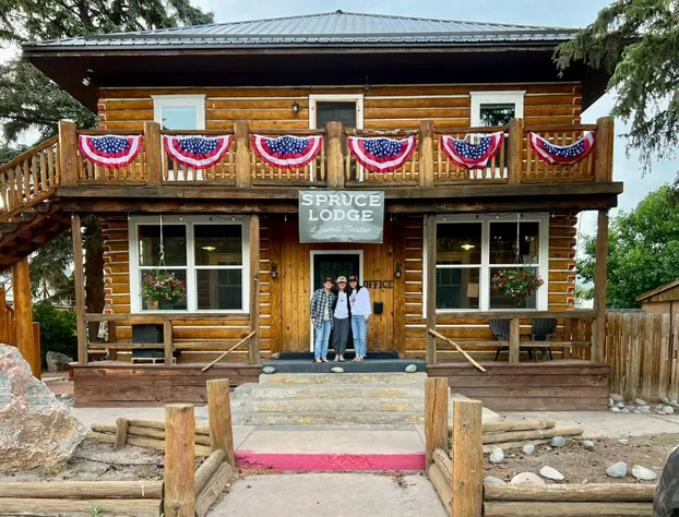 The Spruce Lodge hotel detail image 3