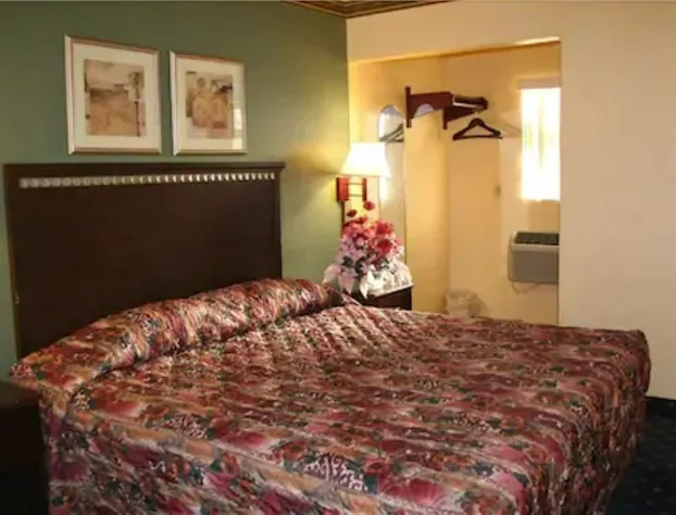 Plaza Travel Inn hotel detail image 3