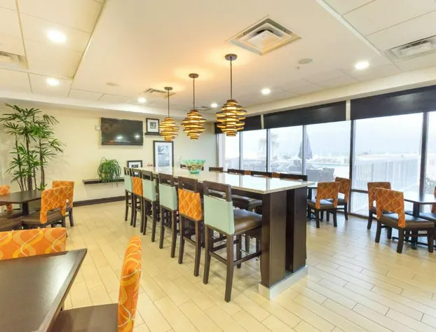 Hampton Inn Daytona Beach/Beachfront hotel detail image 2