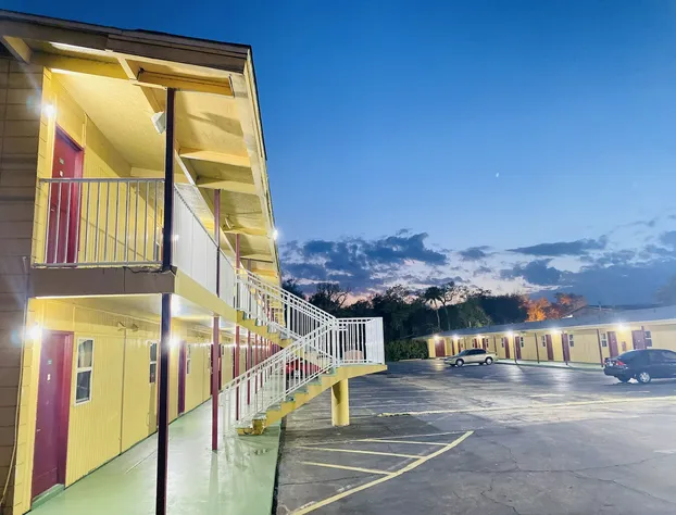 Royal Inn hotel detail image 2