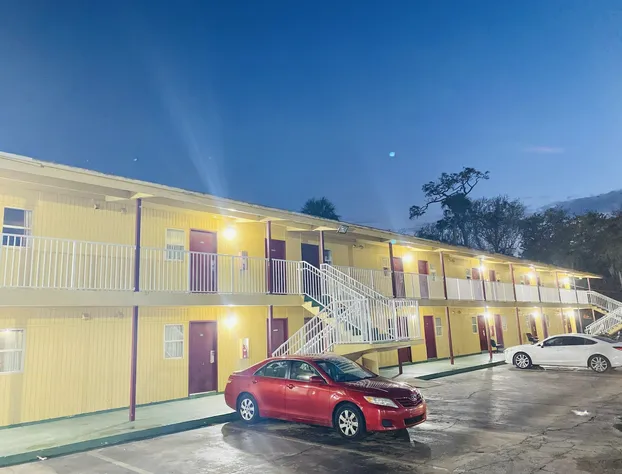 Royal Inn hotel detail image 3