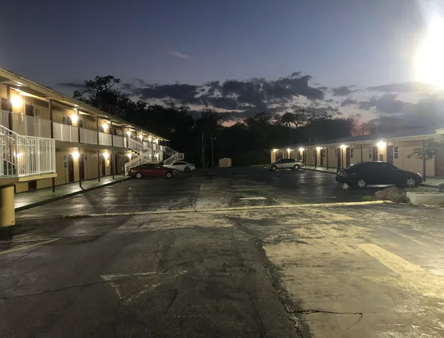 Royal Inn hotel detail image 1