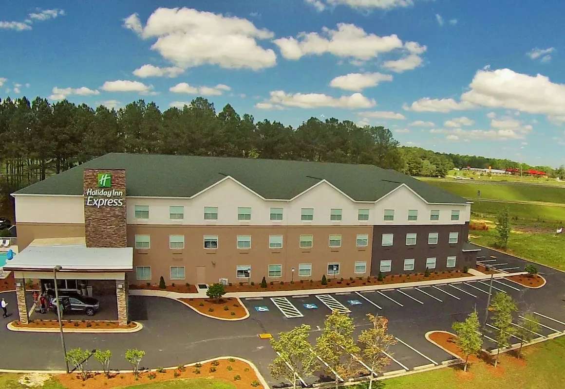 Holiday Inn Express Defuniak Springs by IHG hotel hero