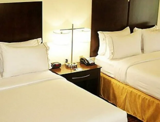 Holiday Inn Express Defuniak Springs by IHG hotel detail image 2