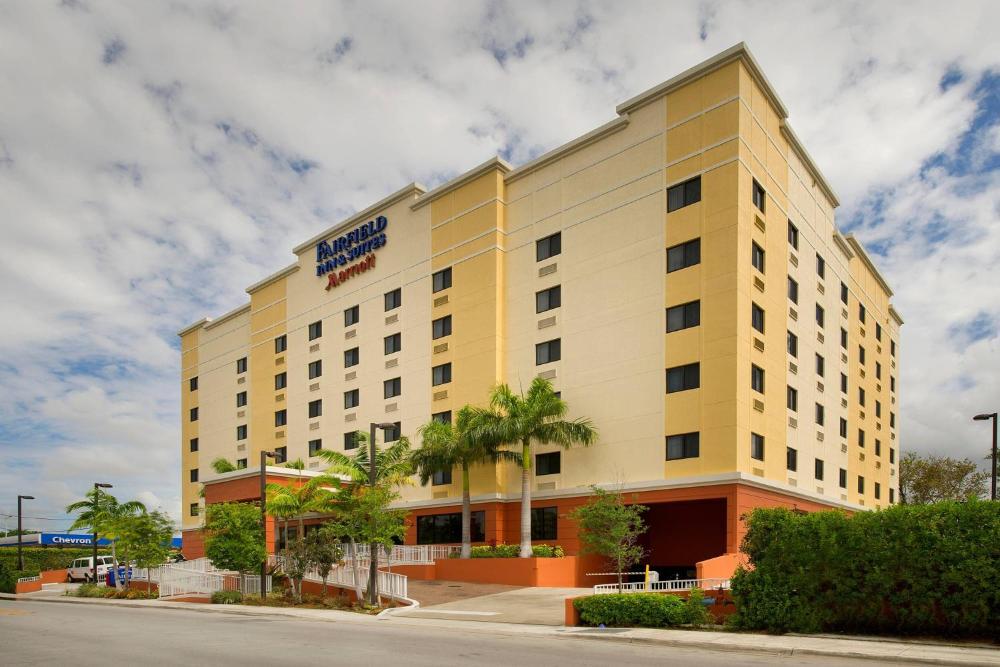 Fairfield Inn & Suites by Marriott Miami Airport South hotel hero
