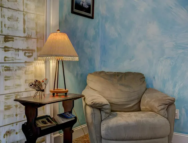 Anchor Inn NSB Bed & Breakfast hotel detail image 2