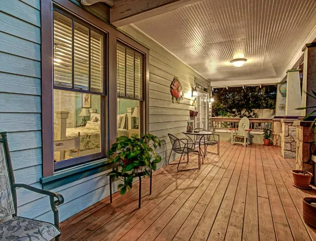 Anchor Inn NSB Bed & Breakfast hotel detail image 2
