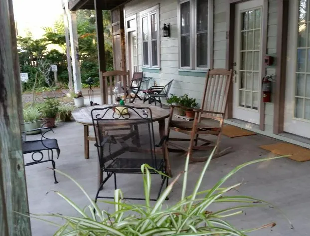 Anchor Inn NSB Bed & Breakfast hotel detail image 3