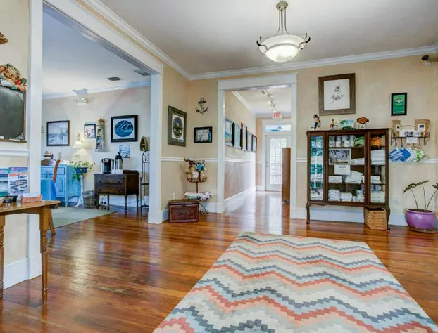 Anchor Inn NSB Bed & Breakfast hotel detail image 3