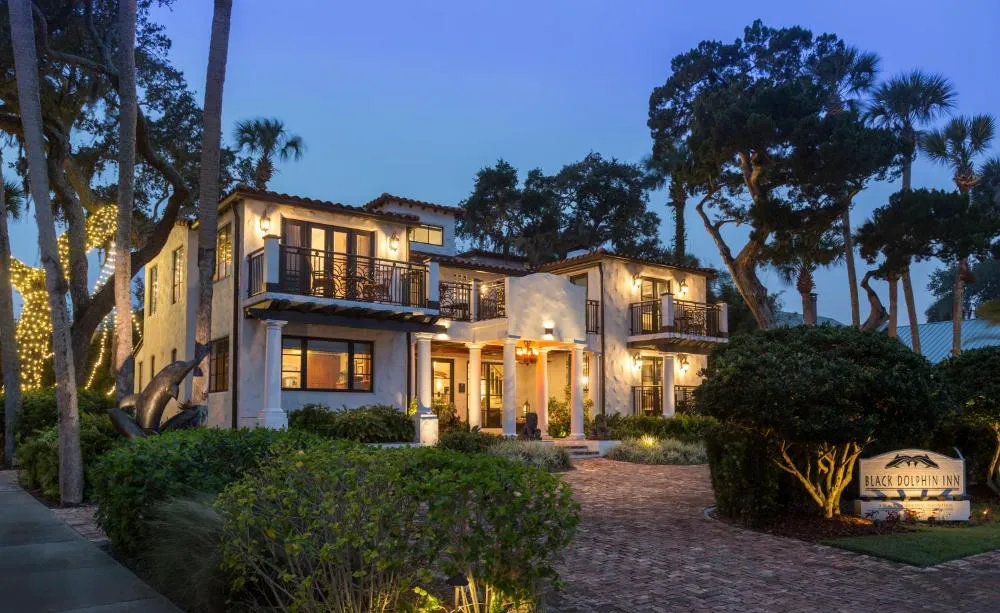 Black Dolphin Inn hotel hero