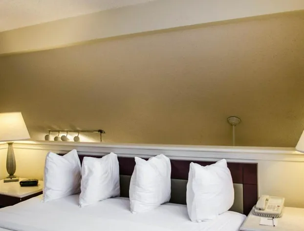 SureStay Studio by Best Western Pensacola hotel detail image 1