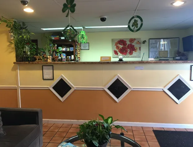 Regency Inn & Suites hotel detail image 3