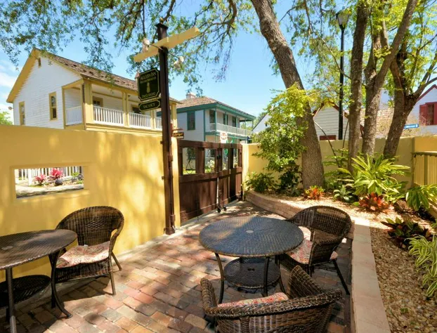 Agustin Inn hotel detail image 1