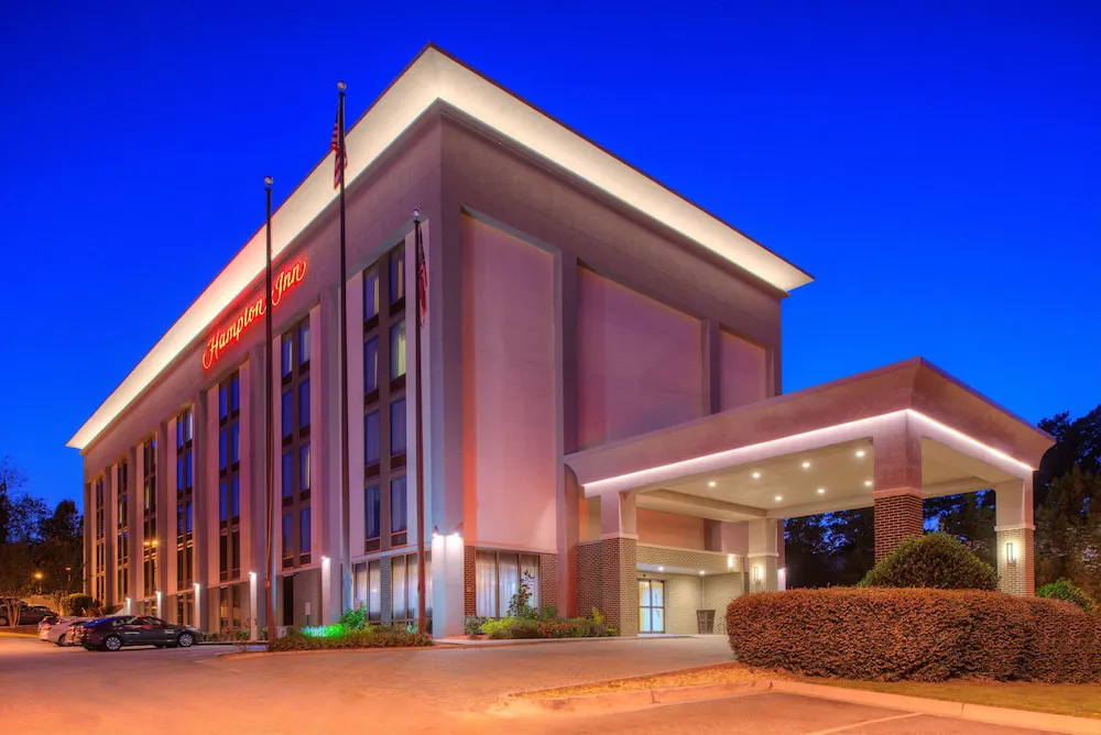 Hampton Inn By Hilton Atlanta-North Druid Hills hotel hero