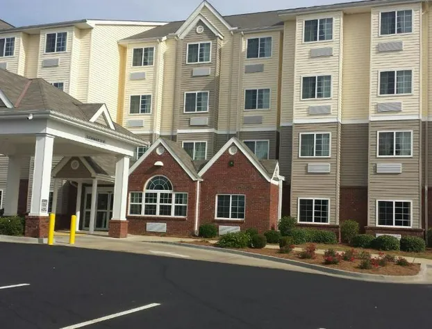 Microtel Inn & Suites by Wyndham Columbus/Near Fort Moore hotel detail image 2