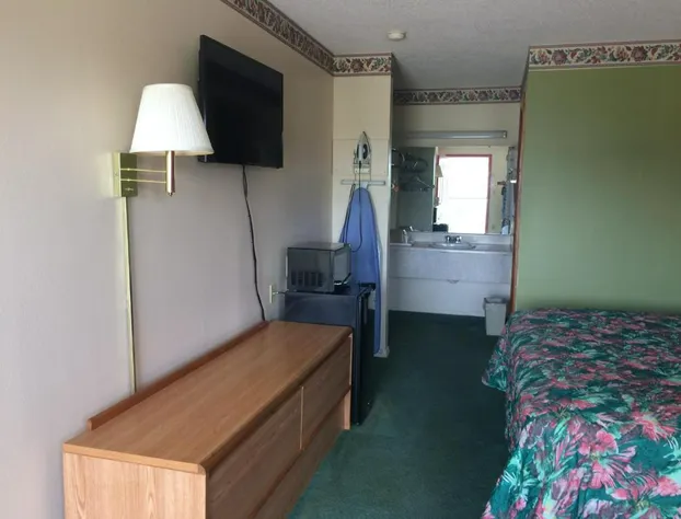 Western Motel of Camilla hotel detail image 1