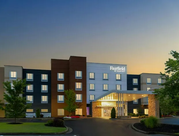 Fairfield Inn & Suites Calhoun hotel detail image 1