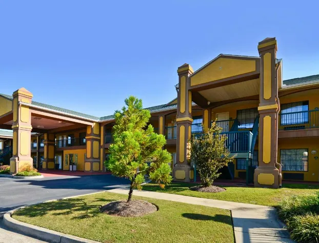 Peach State Inn & Suites hotel detail image 3