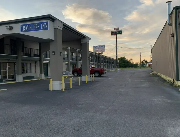 Travelers Inn hotel detail image 3