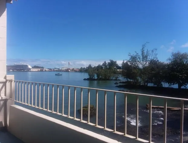 Hilo Reeds Bay Hotel hotel detail image 3