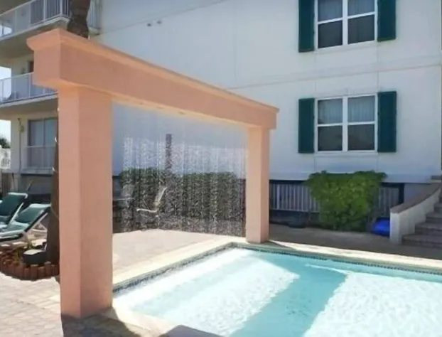 The Gardens at Beachside Colony hotel detail image 3