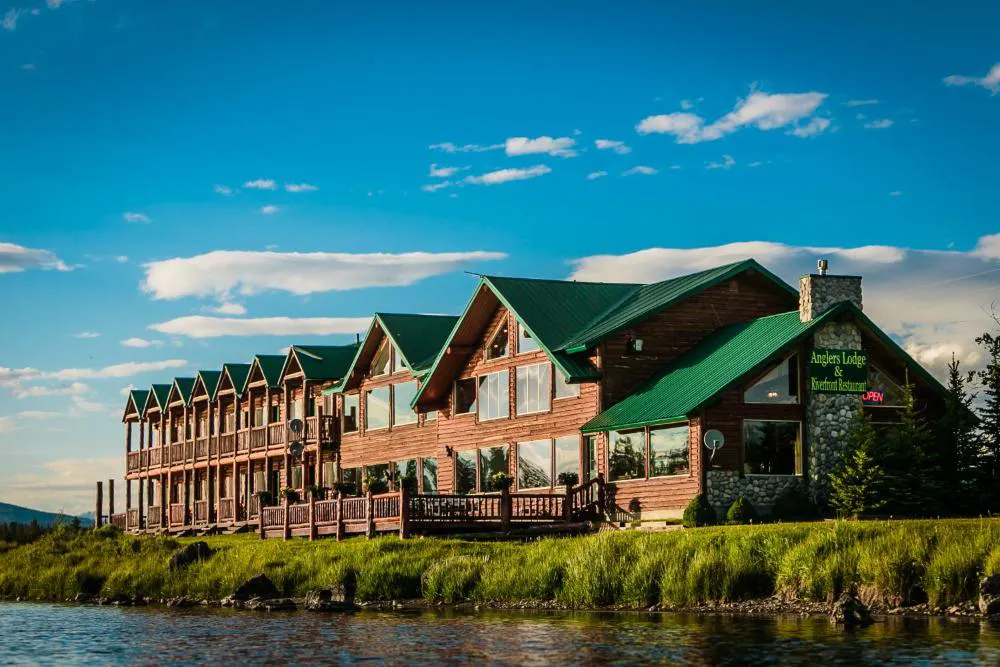 Anglers Lodge hotel hero