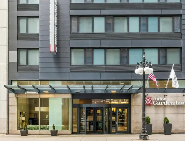 Hilton Garden Inn Chicago Downtown Riverwalk hotel detail image 1