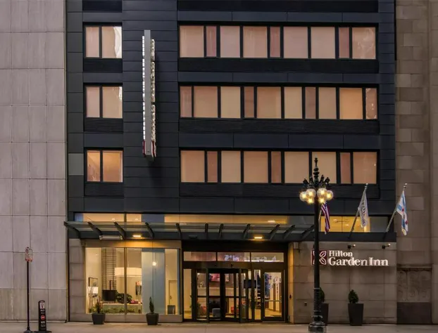 Hilton Garden Inn Chicago Downtown Riverwalk hotel detail image 2