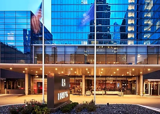 Loews Chicago Hotel hotel detail image 3