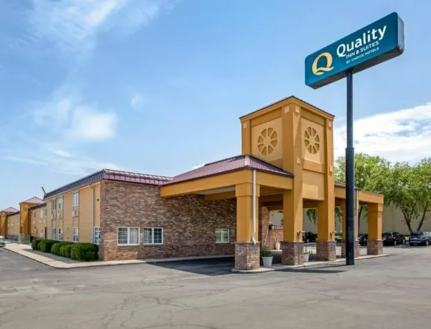 Quality Inn & Suites Lincoln South hotel detail image 1