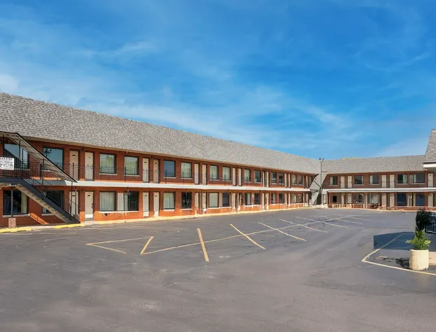 Hotel O Miami Inn & Suites Chicago Midway Airport hotel detail image 3