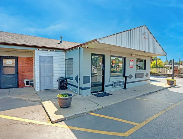 Hotel O Miami Inn & Suites Chicago Midway Airport hotel detail image 4