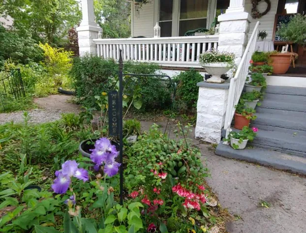 Delano Bed and Breakfast hotel detail image 1