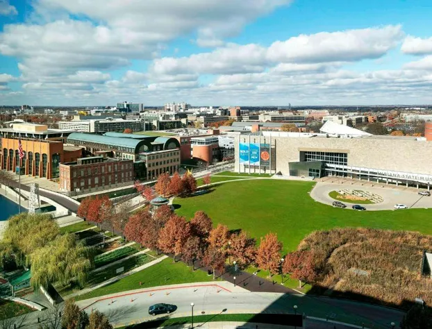 Courtyard by Marriott Indianapolis Downtown hotel detail image 3