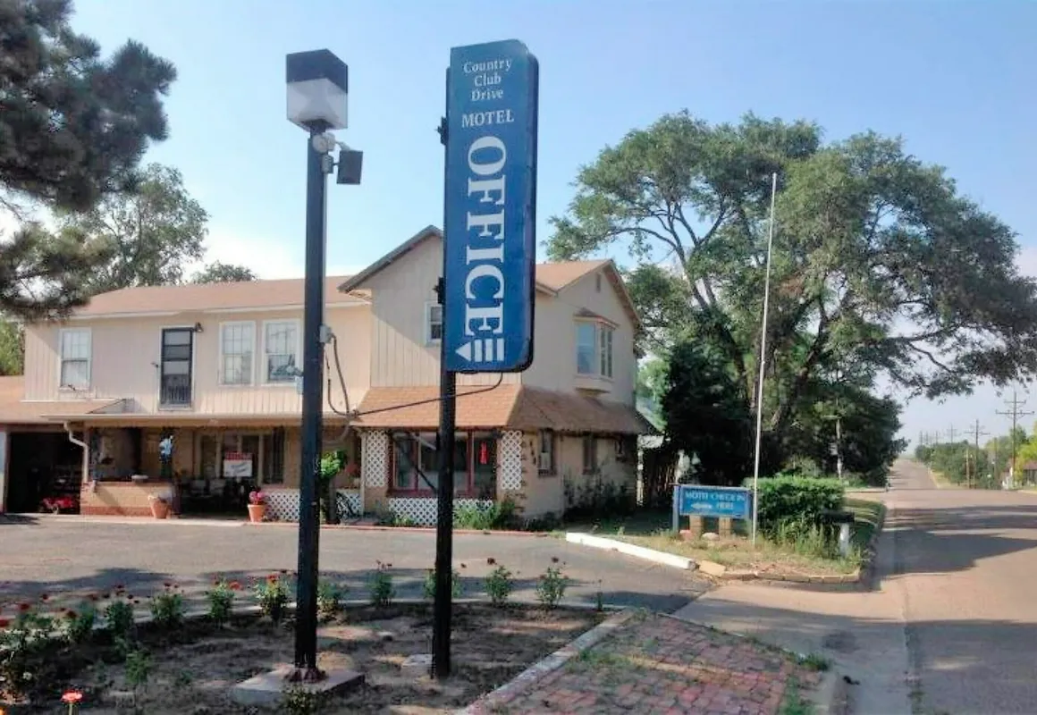 OYO Hotel Colby, KS hotel hero