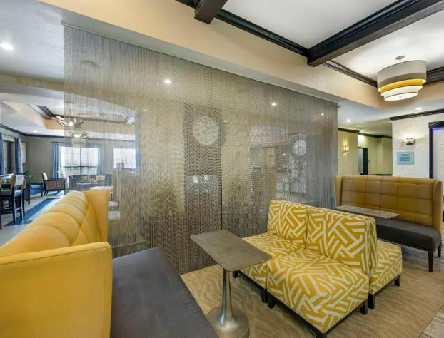 Best Western Plus Emerald Inn & Suites hotel detail image 3