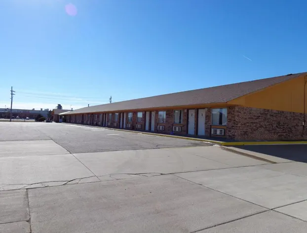 National 9 Inn Garden City hotel detail image 3