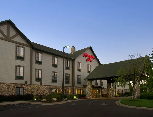 Hampton Inn Kansas City The Legends hotel detail image 2