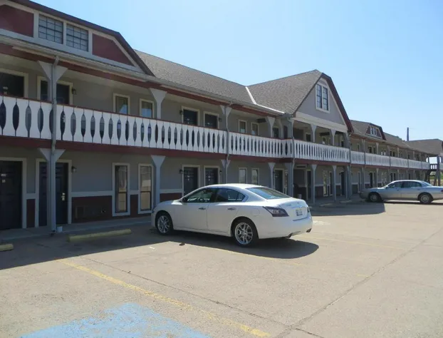 Executive Inn Wichita hotel detail image 1