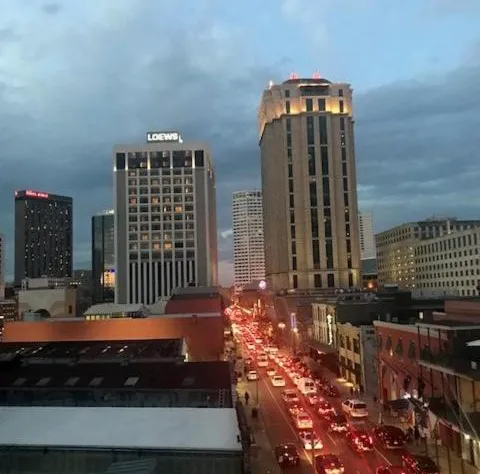 Plaza Suites Downtown New Orleans hotel detail image 2