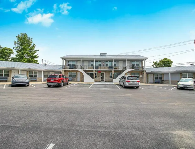 Horse Cave Motel hotel detail image 2