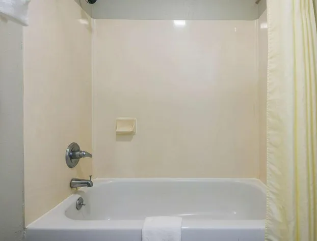 Quality Inn DeRidder hotel detail image 4