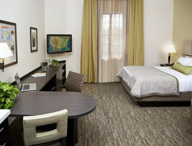 Candlewood Suites Fort Campbell - Oak Grove by IHG hotel detail image 4