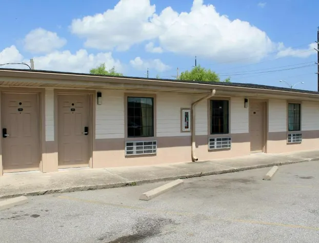 Best Way Inn & Suites hotel detail image 2